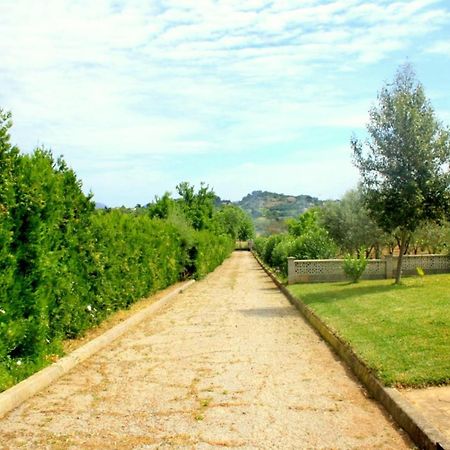 Гостевой дом Finca Con Piscina Es Blanquer Экстерьер фото